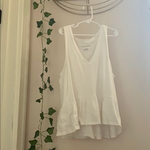 ☆ AMERICAN EAGLE WHITE TANK TOP ☆